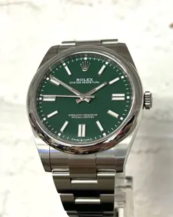 ROLEX OYSTER PERPETUAL GREEN DIAL 41MM REF. 124300 STAINLESS STEEL WATCH