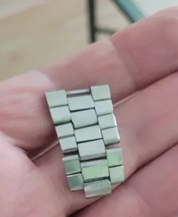 FOLDED 7835