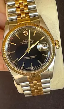 ROMAN NUMERAL BLACK