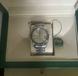 ROLEX  DATEJUST 41MM 126334 FLUTED BEZEL SILVER INDEX DIAL OYSTER BRACELET