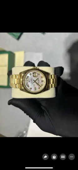 GOLD WATCH OYSTER