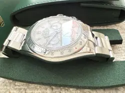 WATCH-WHITE