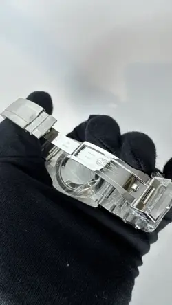 NEW UNWORN