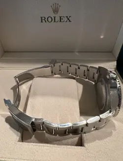 Rolex GMT-Master lI Men's 2017 B&Ps 40mm Mint Condition Text-541-890-3587