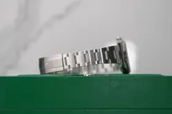 GREEN DIAL AUTOMATIC