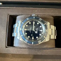 Tudor Rolex 79090 Blue 2 Line Submariner 40mm w/Service Paper /Box