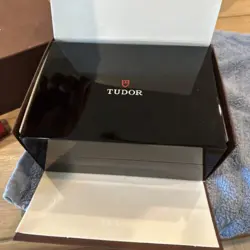 Tudor Rolex 79090 Blue 2 Line Submariner 40mm w/Service Paper /Box