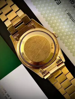 YELLOW GOLD WATCH