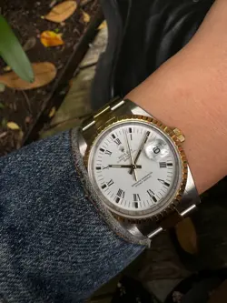 Rolex 15223 Date 34 mm Steel & 18k Gold Tags Hologram Unpolished N.O.S. c. 2005