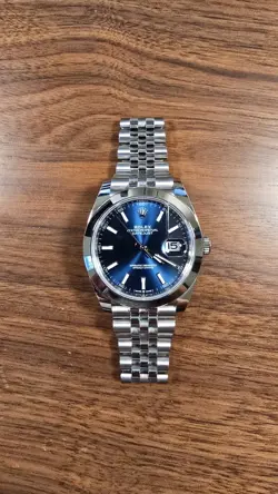 ROLEX DATEJUST 41 (REF. 126300) - STEEL JUBILEE BRACELET WITH SMOOTH BEZEL