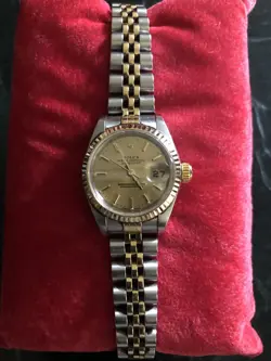 WOMEN ROLEX OYSTER