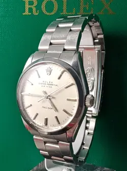 AUTOMATIC WATCH