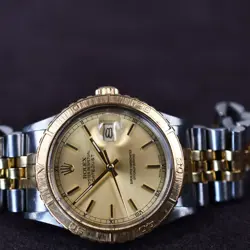 16253 CHAMPAGNE