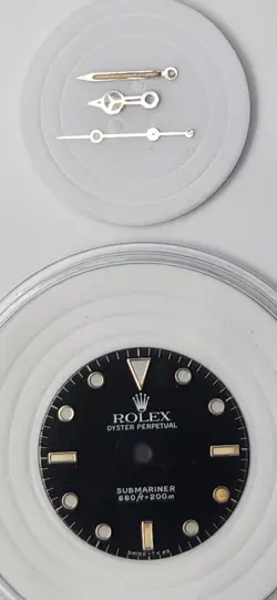VINTAGE ROLEX SUBMARINER TRITIUM 5513 TROPICAL DIAL & SUBMARINER HANDS