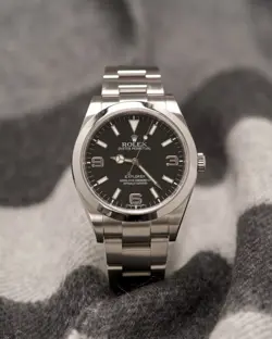 ROLEX EXPLORER 214270 WITH OYSTER BRACELET SMOOTH BEZEL FULL LINKS