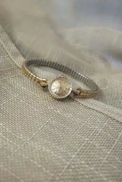 ROLEX COCKTAIL WATCH 14K GOLD VINTAGE MANUAL WINDING FACETED CRYSTAL
