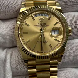 Rolex 128238 President Day Date 36 mm Champagne Dial 18K Gold Box Paper 2023