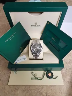 ROLEX DATEJUST 41MM WIMBLEDON, COMES AS COMPLETE SET