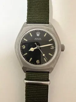 MILITARY ANTIQUE VIETNAM