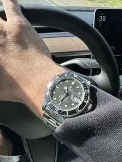 ROLEX SUBMARINER 168000 – TRANSITIONAL, UNPOLISHED, FULLY SERVICED