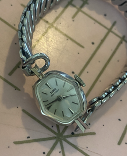 WATCH MANUAL WIND