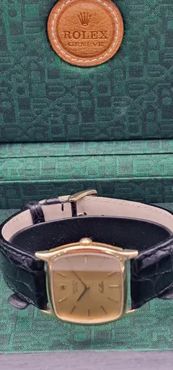 18CT GOLD VINTAGE
