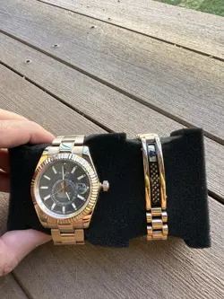 ROLEX SKY-DWELLER PINK NO BOX