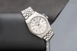 ROLEX DATEJUST 16030 SILVER JUBILEE BRACELET WITH SILVER BEZEL 1986 WITH PAPERS