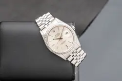 ROLEX DATEJUST 16220 SILVER JUBILEE BRACELET WITH SILVER BEZEL 1991 YEAR RSC