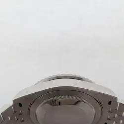 126710BLNR GMT