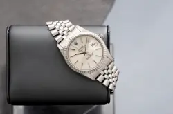 ROLEX DATEJUST 16030 SILVER JUBILEE BRACELET WITH SILVER BEZEL 1984