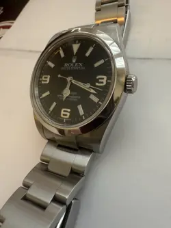 ROLEX EXPLORER 214270 39MM, CIRCA 2010, ON OYSTER BRACELET
