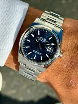 DISCONTINUED BLUE