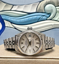 DIAL 69174 WATCH