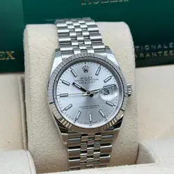 MENS WATCH 2023