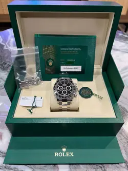 2025 ROLEX DAYTONA COSMOGRAPH BLACK CERAMIC STEEL 40MM 126500 LN BOX + PAPERS