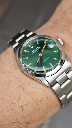 Vintge Rolex Oysterdate 6466 Olive Green Dial 30mm Mid-Size Hand-Winding Watch