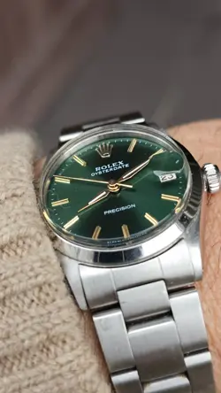 Vintge Rolex Oysterdate 6466 Olive Green Dial 30mm Mid-Size Hand-Winding Watch
