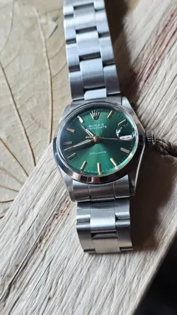Vintge Rolex Oysterdate 6466 Olive Green Dial 30mm Mid-Size Hand-Winding Watch
