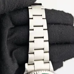 Rolex 16610LV Submariner Date Kermit 40mm 2007 Z Serial Box & Papers