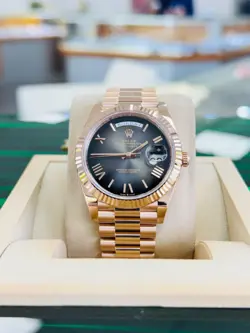 DAY-DATE 40 228235