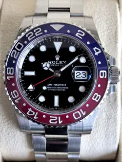 UNWORN ROLEX GMT MASTER II PEPSI OYSTER BRACELET 126710BLRO COMPLETE SET 2022
