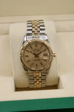 ROLEX DATEJUST 1625 GOLD AND SILVER JUBILEE BRACELET WITH GOLD BEZEL