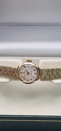 ROLEX 9CT GOLD LADY'S VINTAGE 1950'S MECHANICAL WATCH ON 9CT GOLD ROLEX BRACELET