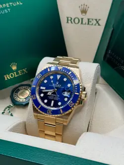 SUBMARINER 126618LB