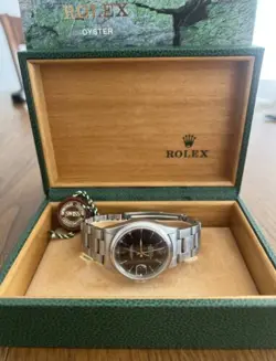 HANGTAG WATCH