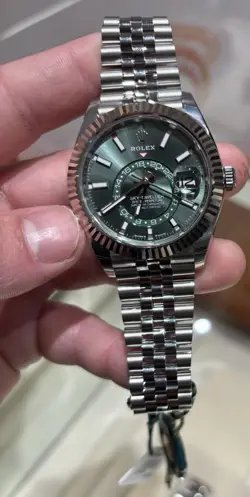 42MM SKY DWELLER ROLEX