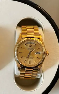 WATCH CHAMPAGNE FLUTED