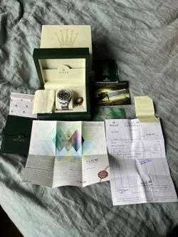 ROLEX SUBMARINER DATE 