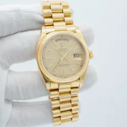 ROLEX 18038 DAY DATE 18K YELLOW GOLD WITH LINEN STICK DIAL